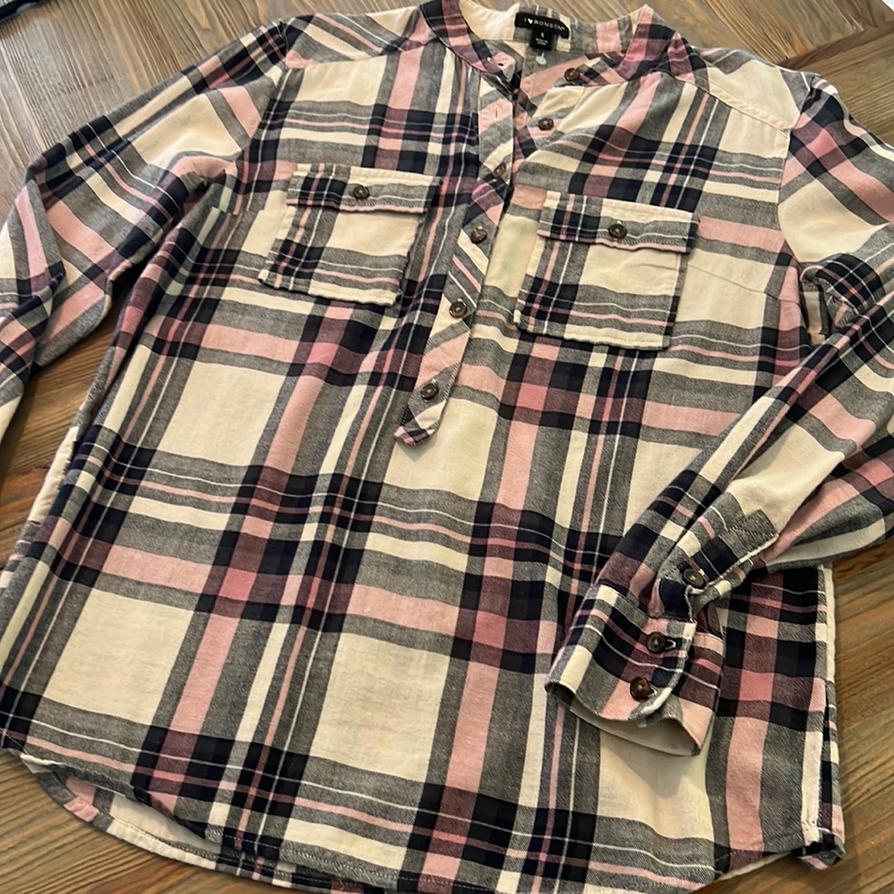 I Heart Ronson  Plaid Blouse Button Tunic Top Small